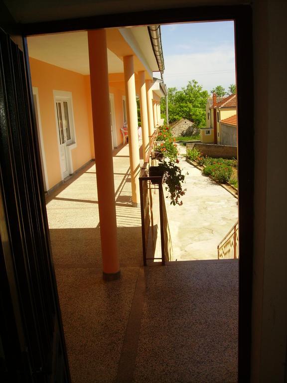 פריבלאקה Apartments Anka מראה חיצוני תמונה