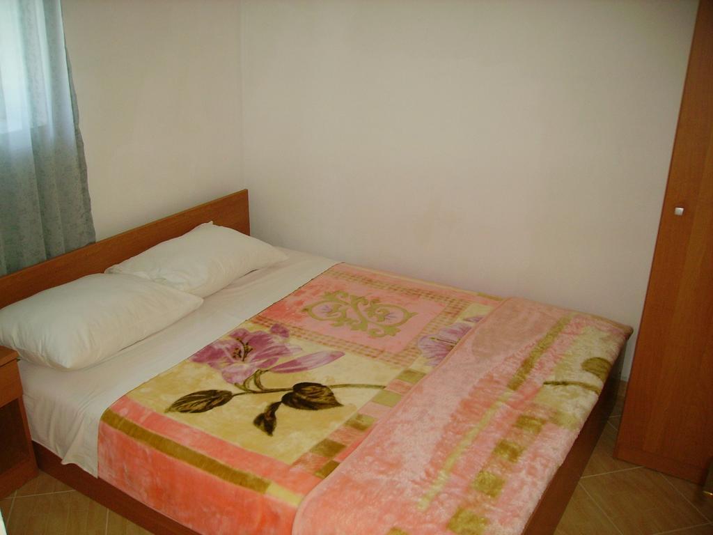 פריבלאקה Apartments Anka מראה חיצוני תמונה