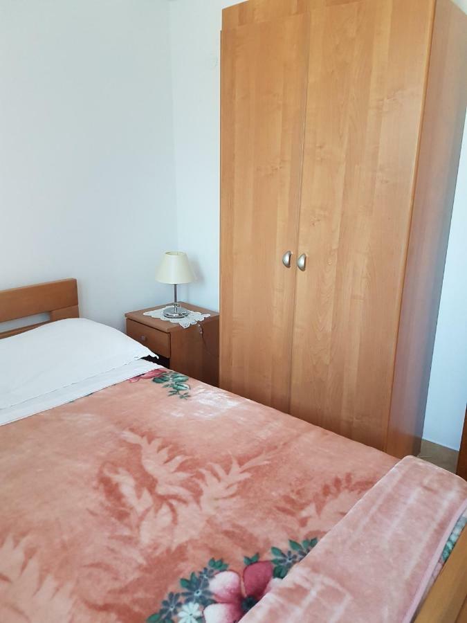 פריבלאקה Apartments Anka מראה חיצוני תמונה